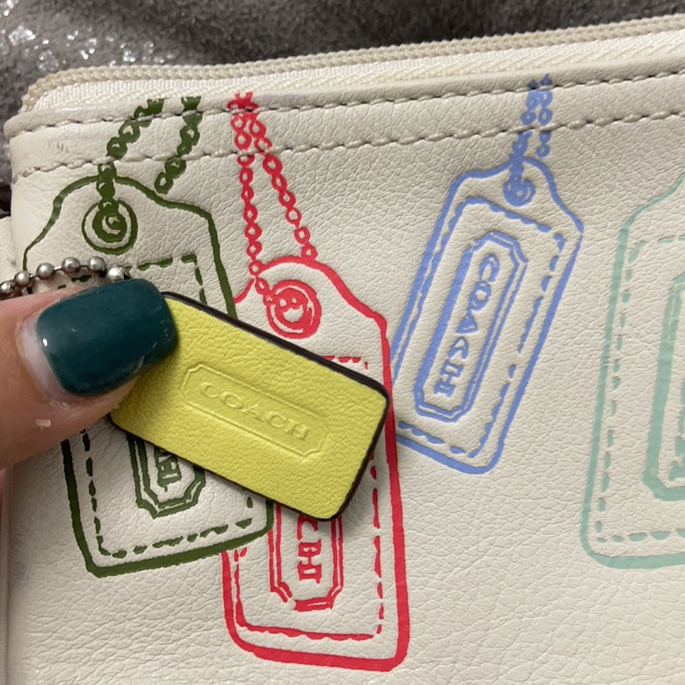 Coach Wallet - Picture 3 of 3
